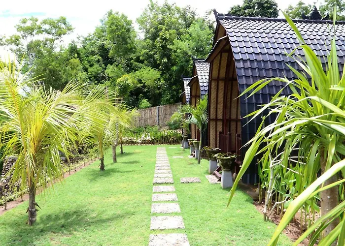 Lumbung Wisesa Pensión 3*